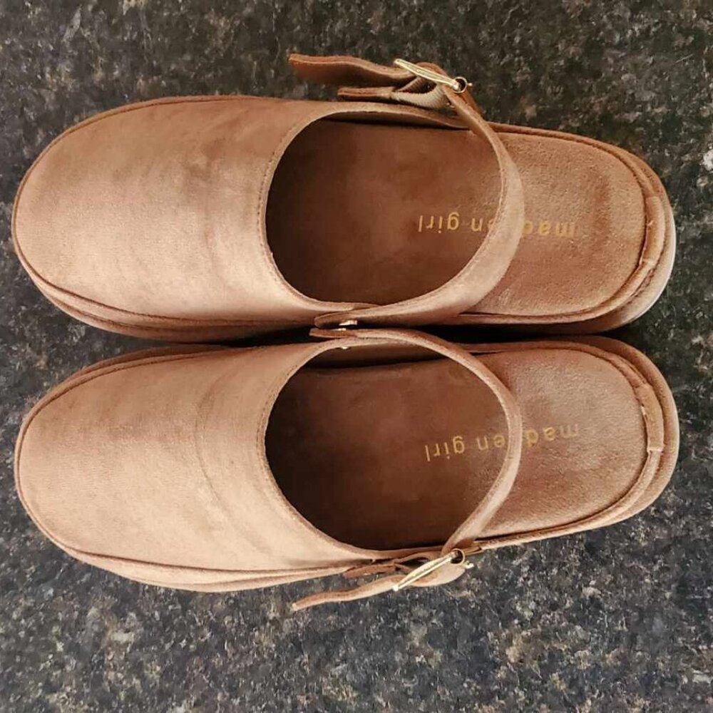 Brand New Madden Girl Women's Platform Clogs